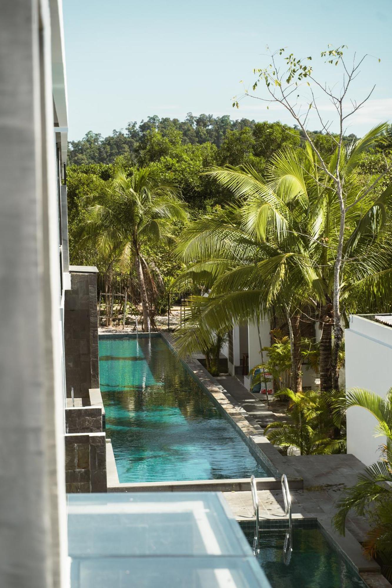 Long Set Resort Kaoh Touch Bagian luar foto