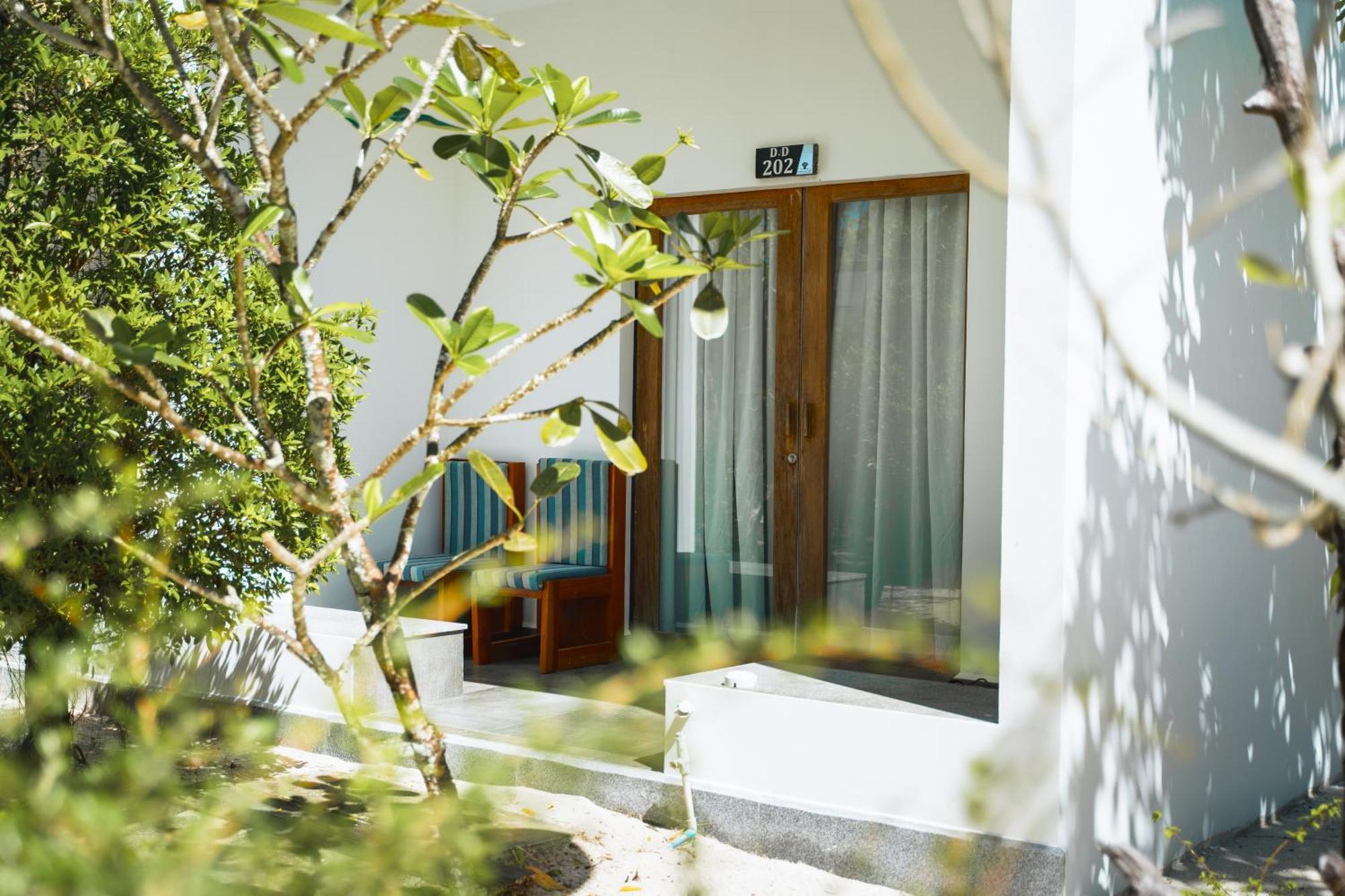 Long Set Resort Kaoh Touch Bagian luar foto