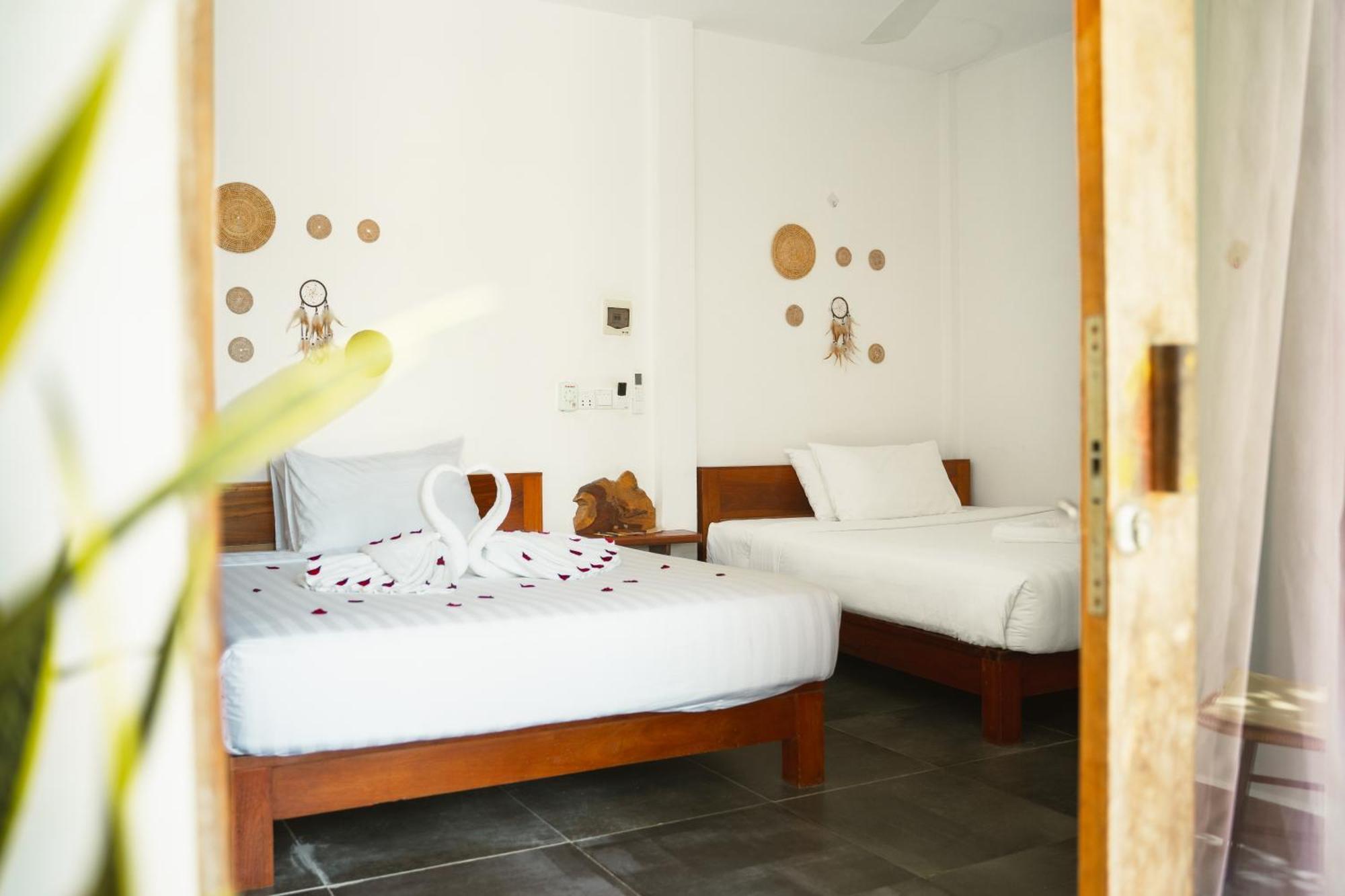 Long Set Resort Kaoh Touch Bagian luar foto