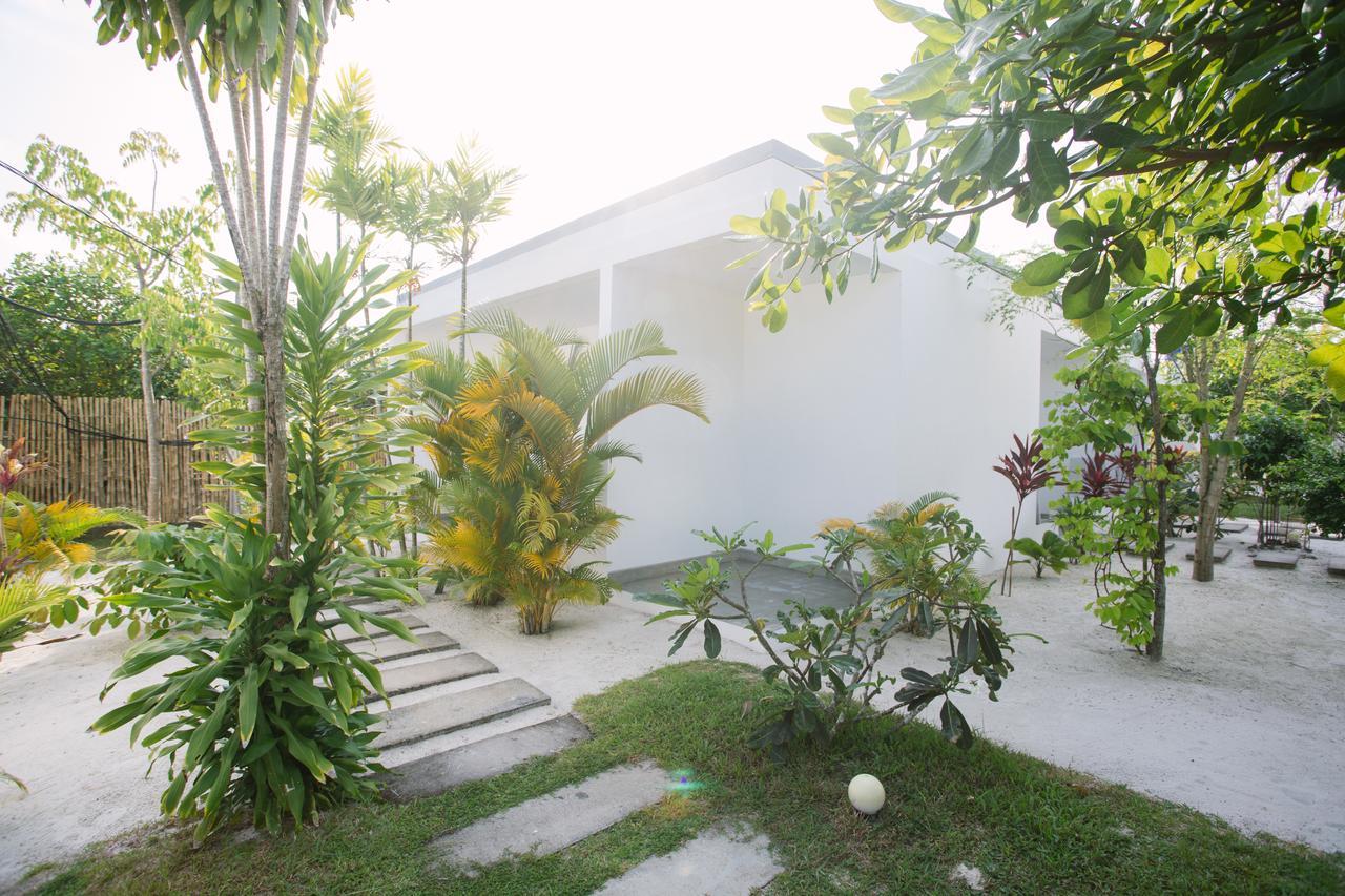 Long Set Resort Kaoh Touch Bagian luar foto